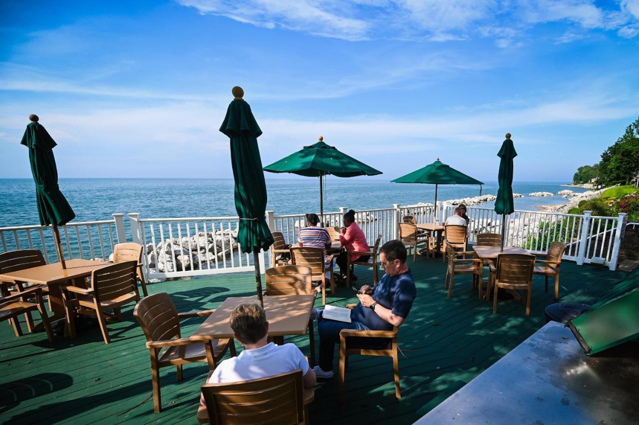 The Lakehouse Inn Geneva Dış mekan fotoğraf