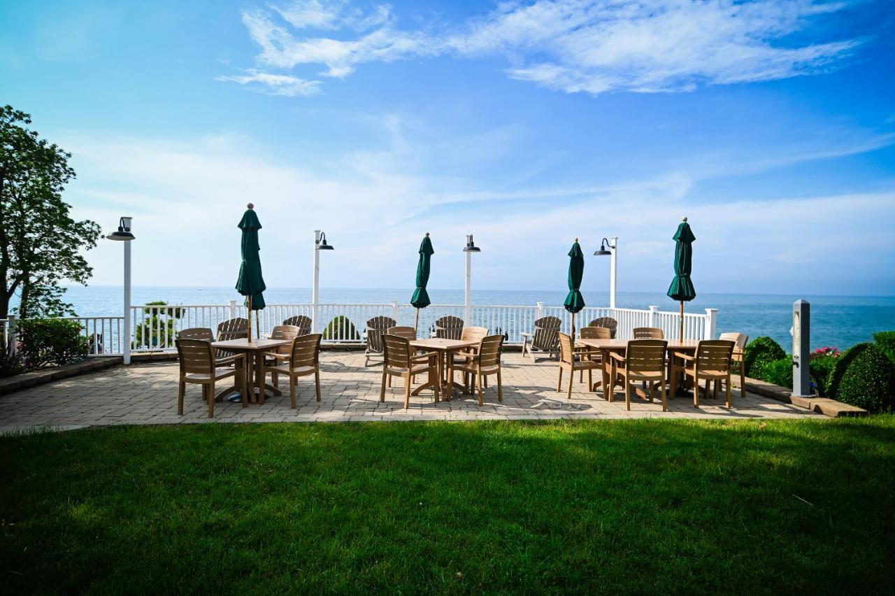The Lakehouse Inn Geneva Dış mekan fotoğraf