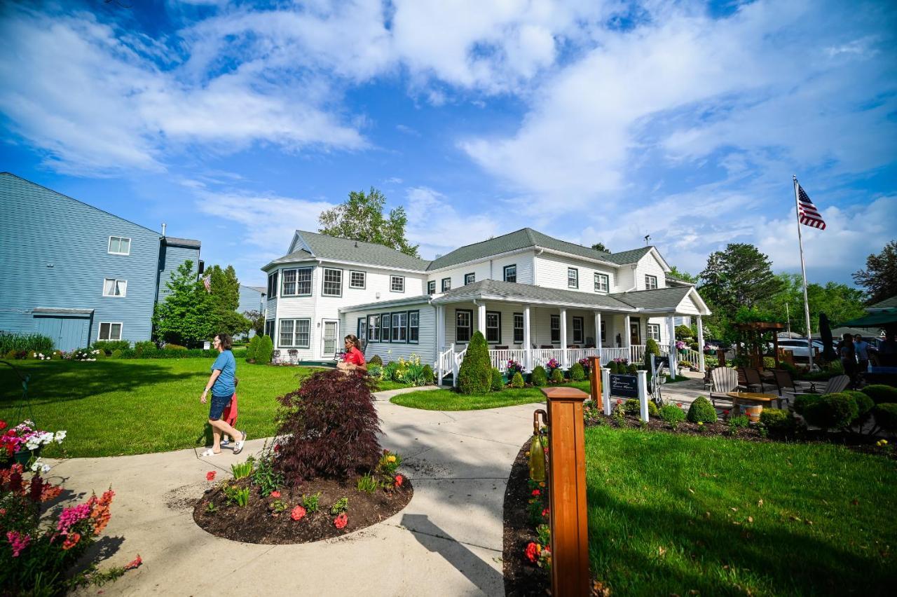 The Lakehouse Inn Geneva Dış mekan fotoğraf